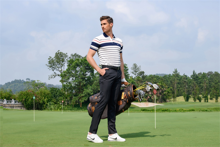 Những chuẩn mực về trang phục khi chơi Golf