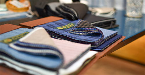 Vải may vest nam: Các loại vải xi xỉ nhất thế giới và tiêu chí lựa chọn